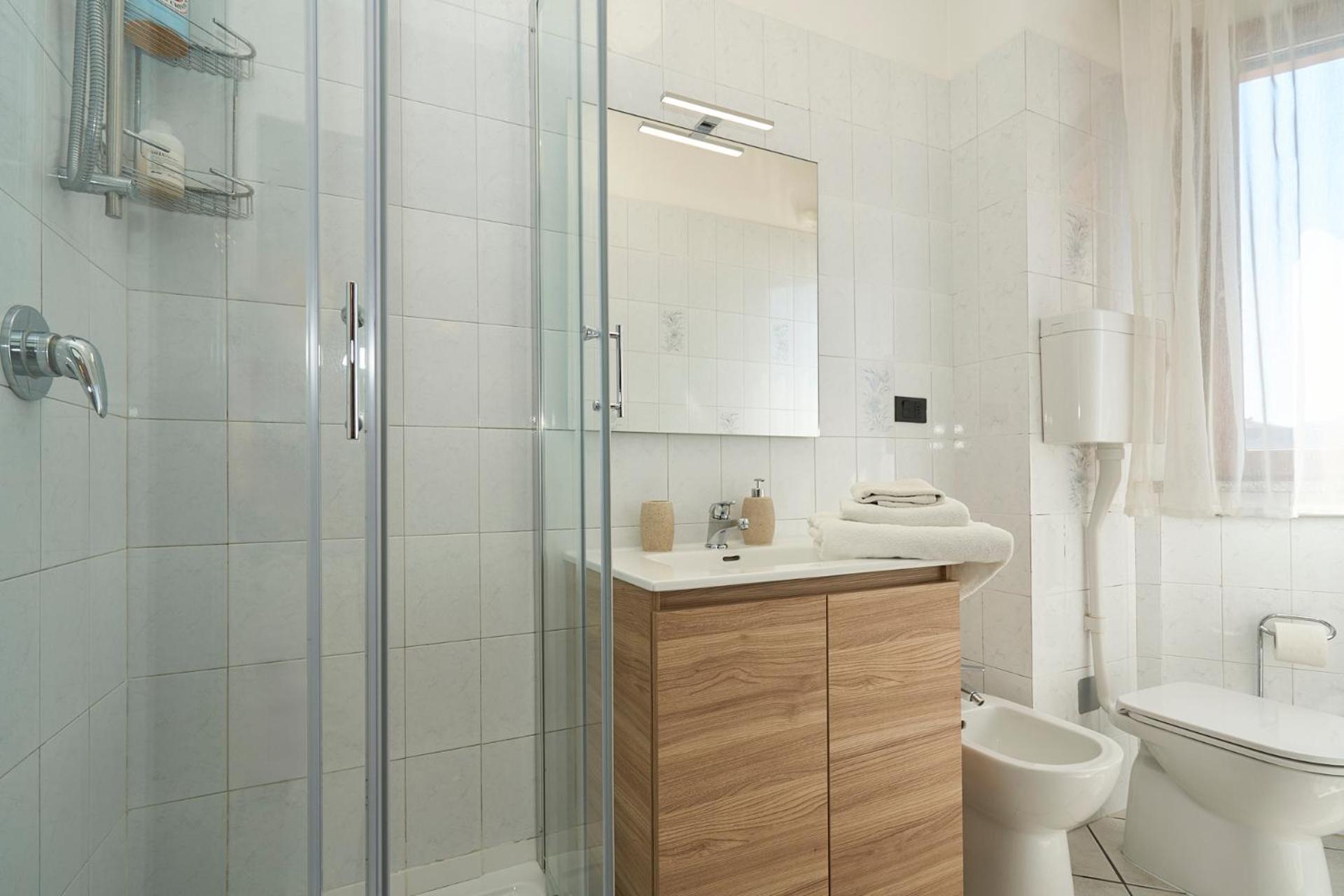 -Luminosa 5 Stars With Balcony- Wifi Netflix 15 Minutes From Duomo Apartment Milano Ngoại thất bức ảnh